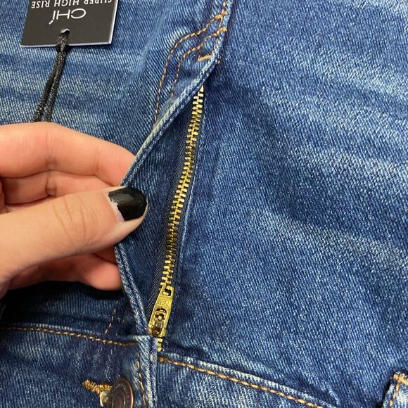 Sofia Jeans Stretch Denim Distressed Cutoff Chi Shorts 6 Frayed Hem Highwaisted - Picture 10 of 12